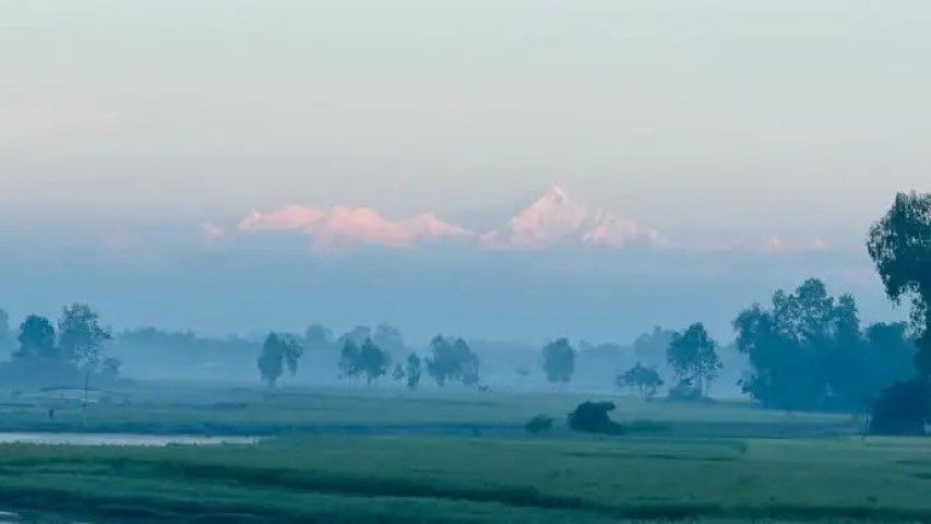 তিস্তা ব্যারেজ থেকে দেখা মিলছে কাঞ্চনজঙ্ঘার